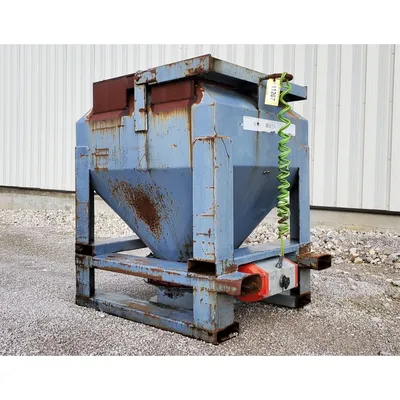 Used Tote Bin With Bray Butterfly Valve - 32 Cu/ft