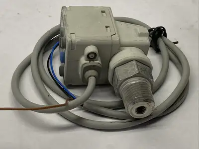 Used SMC ZSE80F-N02L-P Pressure Switches Michigan US | Maverick Industrial Sales #1481547