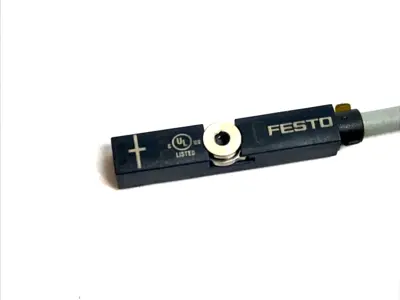 USED FESTO PROXIMITY SENSOR PNP 0.3M CABLE 574334 LOT OF 3