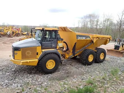 USED 2014 Deere 460E