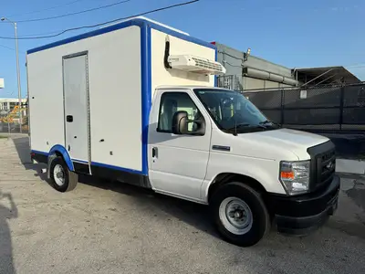Used 2023 FORD E-350 Reefer Trucks Florida US | Truck and Van Outlet #1509225