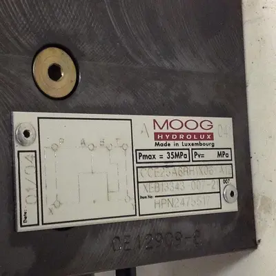 USED MOOG CCE25A6RH1X06A12