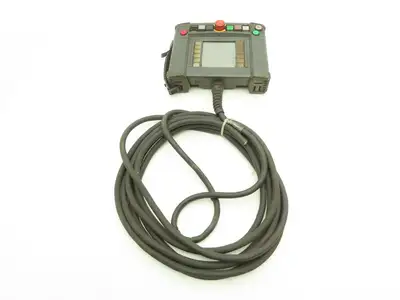 Idec HG2R-SS62BH-MK1260 Robot Teach Pendant Display Unit With E-Stop & Cord