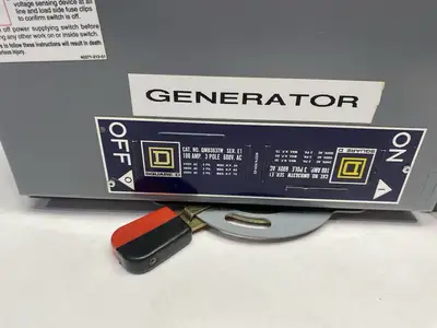 USED SQUARE D SER. E1 FUSIBLE TWIN SWITCH PANELBOARD DISCONNECTOR UNIT 100A