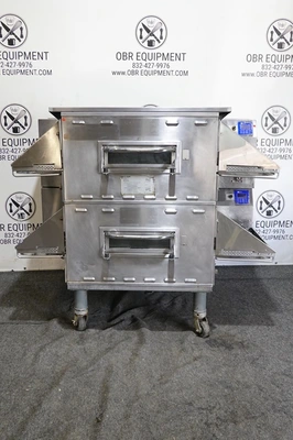 MIDDLEBY MARSHALL DOUBLE STACK PROPANE GAS SPLIT BELT PIZZA CONVEYOR OVEN MODEL PS636G (L TO R)