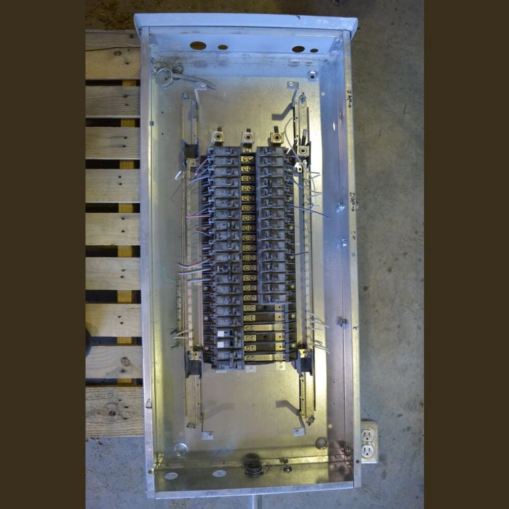 Siemens 200 Amp Breaker Panel
