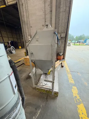 Used ECONOLINE ABRASIVE BLAST CABINET Parts Washers South Carolina US | ESS Industrial Equipment Sales #1336368