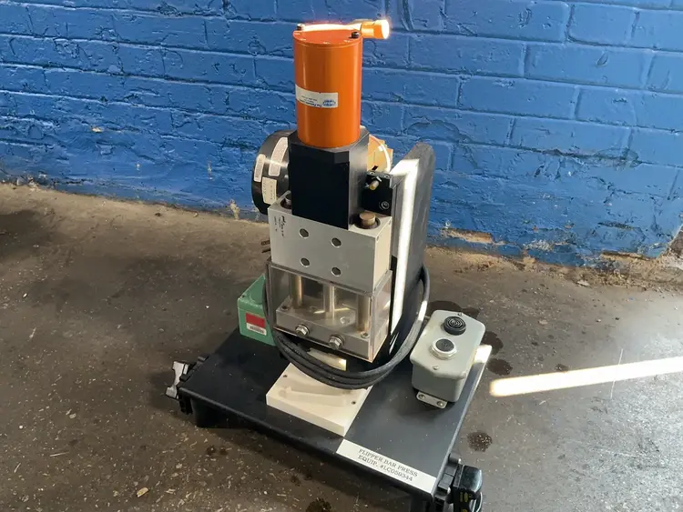 Used 1996 PHD TS061X2H1 Hydraulic Presses Ohio US | HGR 24 #1411432
