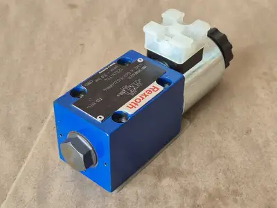 Used BOSCH REXROTH R900561274 Parts (Hydraulics and Pneumatics) British Columbia CA | Lenmark #264470