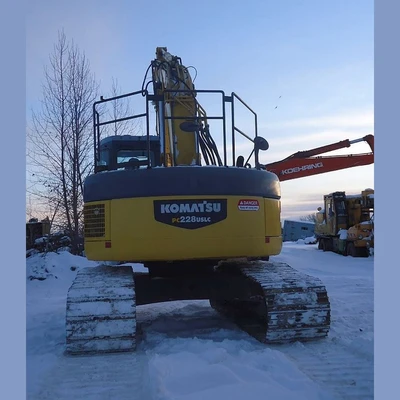 Komatsu PC228USLC-3E0 Excavator