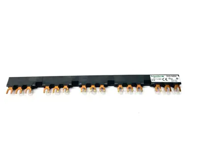 Used Schneider Electric Comb Busbar 5 Tap-Offs 3P 63A 690V Bus Bars & Plugs Michigan US | Maverick Industrial Sales #1401641