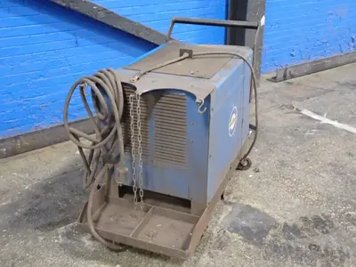 USED MILLER DELTAWELD 450