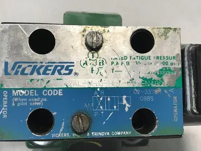 USED VICKERS DG4V3S2ALMUHL760EN490