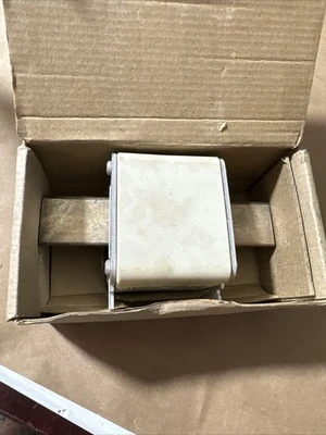 NEW Eaton 170M6813D
