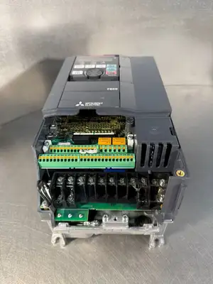 Mitsubishi FR-F840-00126-3-N6 Vfd series 3hp ac drive inverter (12.5.1)