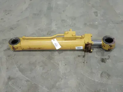 USED CATERPILLAR 180-8500