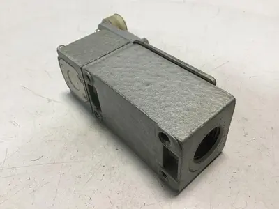USED TELEMECANIQUE C2JK05