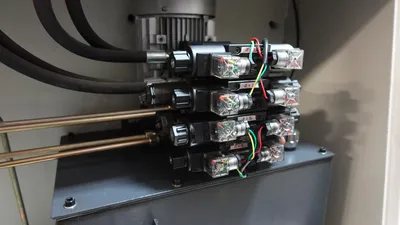 2020 CIDAN QXS16C Power Decoiler | CIDAN (19)