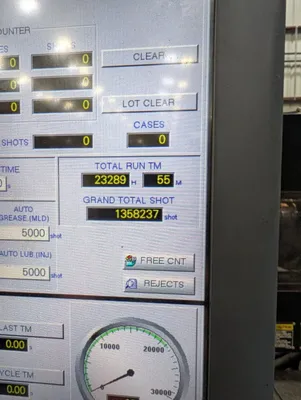 2017 NISSEI FVX560III-310L Injection Molding Horizontal/Vertical | Machinery Network (5)