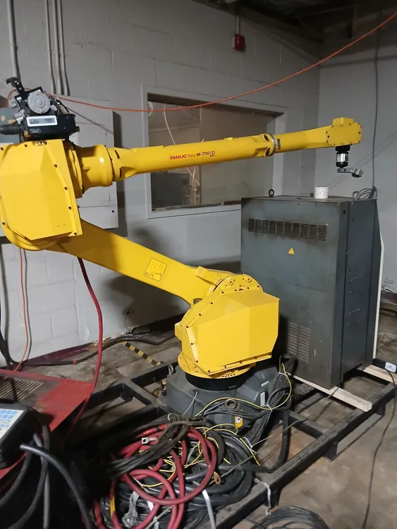 Used FANUC M-710iC/20 with 3 meter Linear Rail Robotic Welding Cells Ontario CA | ACES Robotics Ltd #1418786