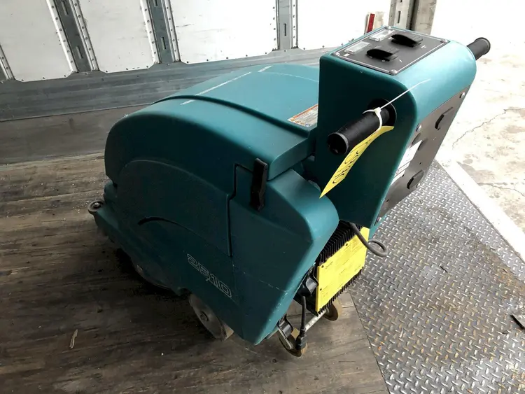 Used TENNANT 2510 Burnishing Machines Ohio US | Yoder Brothers machinery 4 #90914
