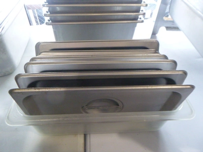 Quarter Size Steam Table Pans