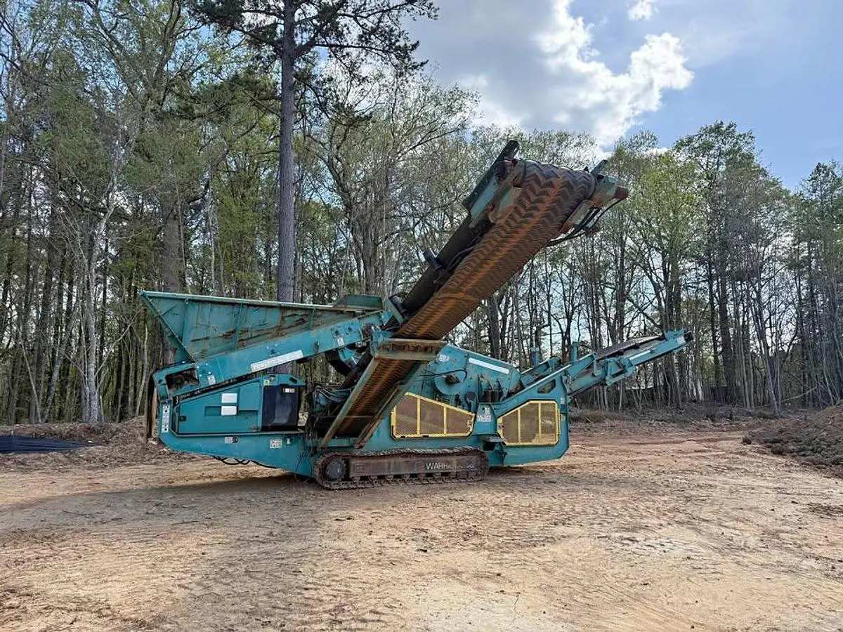 USED 2013 POWERSCREEN WARRIOR 1800