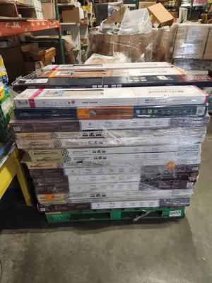 Wholesale Pallet Lot Miscellaneous Flooring Items