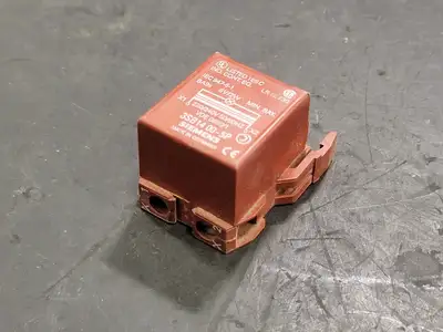 USED SIEMENS 3SB1400-5P