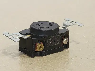 15A 125V Receptacle (Bag of 3)