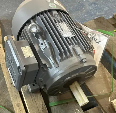 New | in-Stock TECHTOP GR3-CI-TF-213T-2-B-D-7.5 Motors (misc) | Surplus Asset Holdings #1227010
