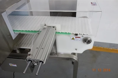 RAM Model 3010 Metal Detector