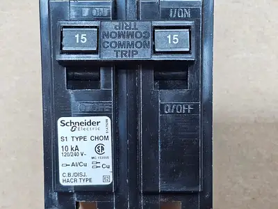 New | in-Stock SCHNEIDER ELECTRIC CHOM215 Switchgears British Columbia CA | Lenmark #1438291