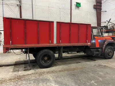 USED 1979 INTERNATIONAL 1824