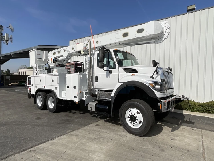 Used 2014 INTERNATIONAL 7500 Bucket (boom) trucks California US | Big Truck & Equipment #1412283