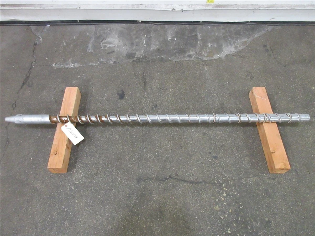 2.5" Davis Standard Extruder Screw, 24:1