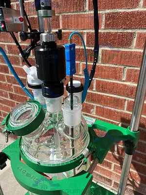 USED CHEMGLASS 10 LITER JACKETED GLASS REACTOR W/ CHEMGLASS DIGITAL OVERHEAD STIRRER