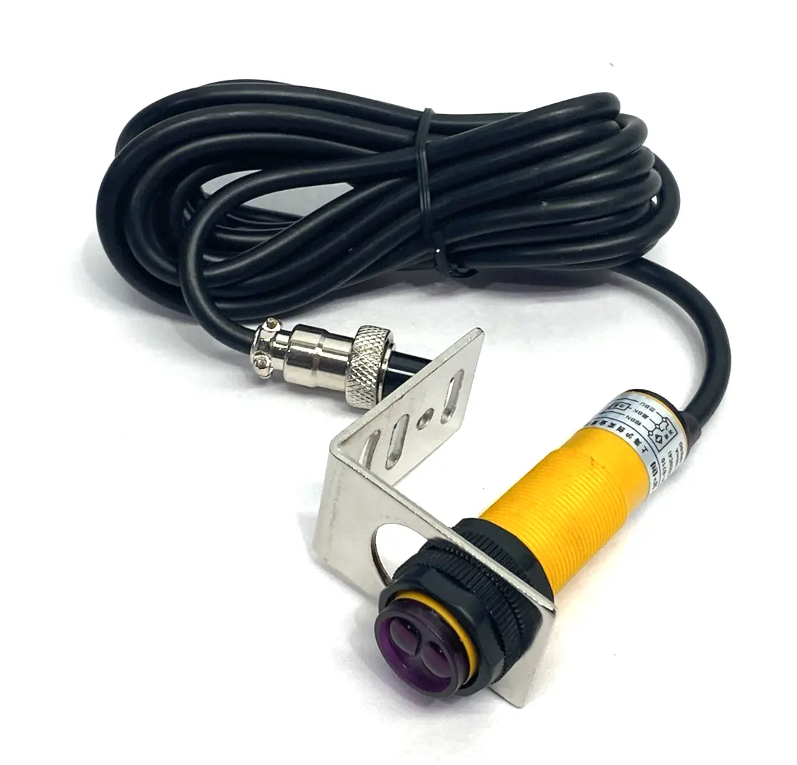 USED HUCHDO DIFFUSE PHOTOELECTRIC SENSOR NPN 7-50CM RANGE E3F-DS50CA