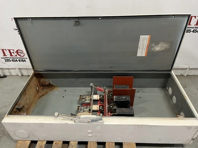 800A 3 Pole Safety Switch with 800A Amptrap A4BY800 (Fuse Model
