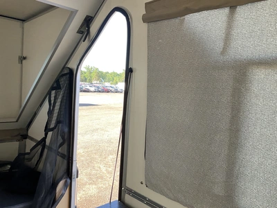 USED 2022 COLUMBIA ALINER EXPEDITION