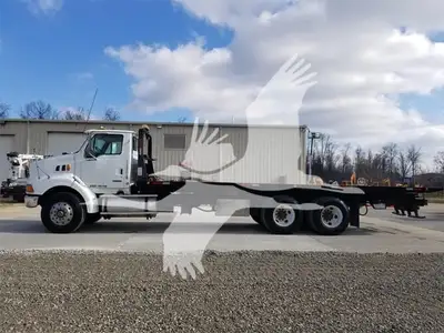 USED 2003 STERLING LT9500