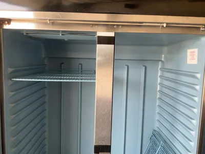 USED DELFIELD UPRIGHT FREEZER