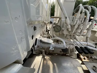 Used 2014 INTERNATIONAL LF677 Hooklifts & Roll-Offs Virginia US | Proxy Equipment #1426073