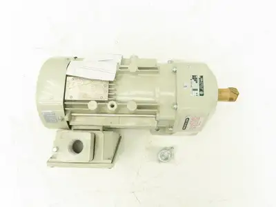 Sumitomo SM Cyclo Gearmotor 5:1 Ratio 350rpm 1Hp 240/480V 3PH 80M TC-FXPA
