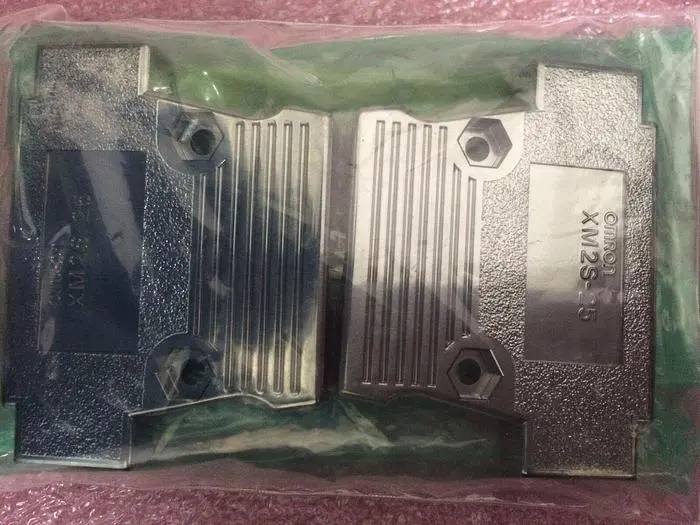 OMRON XM2S-25 CONNECTOR
