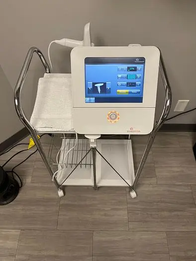 Used 2015 VENUS CONCEPTS VENUS VIVA RF FRACTIONAL SKIN RESURFACING & ELECTRO MAGNETIC FIELDS WRINKLE REDUCTION Medical Equipment - Other Minnesota US | Midwest Medical #1467840