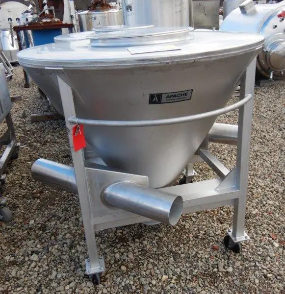 Used APACHE 20 Cubic Foot Bins New Jersey US | Perry Equipment #119751