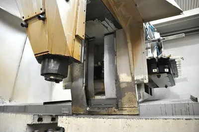 USED UNISIGN UV4 CNC X:1600 - Y:400 - Z:400MM