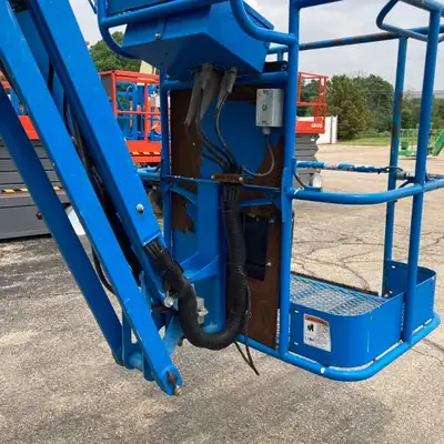 Used 2014 Genie Z34/22IC Articulating Boom Lifts New York US | United Lift #1446802