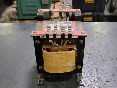 Used HAMMOND MANUFACTURING GU7P Transformers British Columbia CA | Lenmark #265699